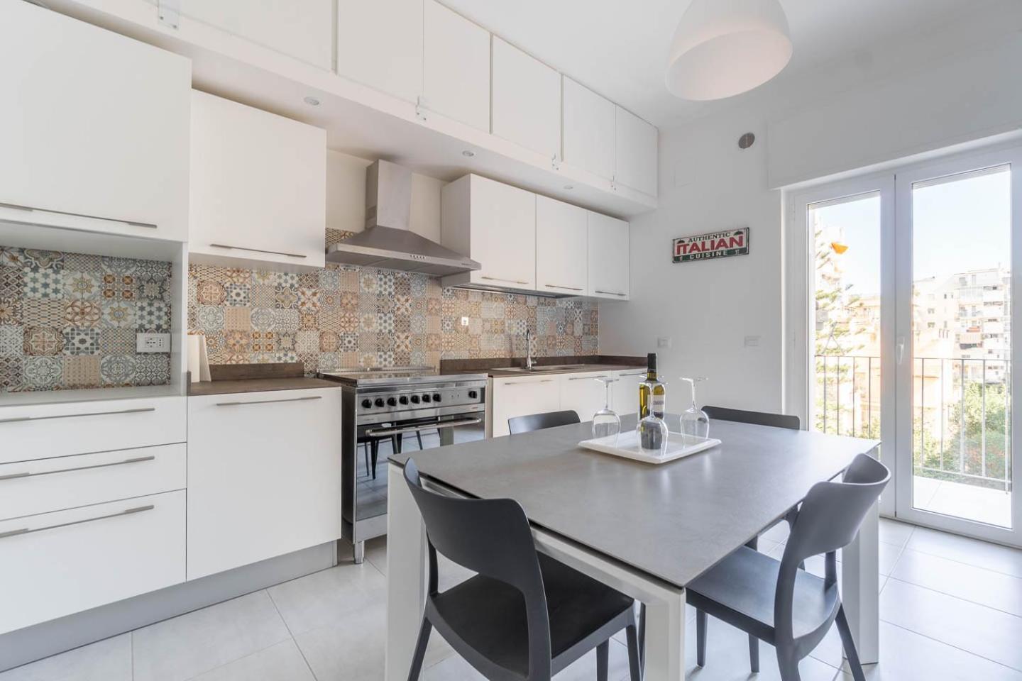 Apartmán Dimora Manzoni - Bari Center Exteriér fotografie